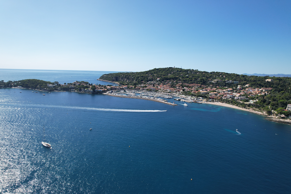 Chauffeur privé à Saint-Jean-Cap-Ferrat : visite, excursion et circuit touristique de luxe - copie